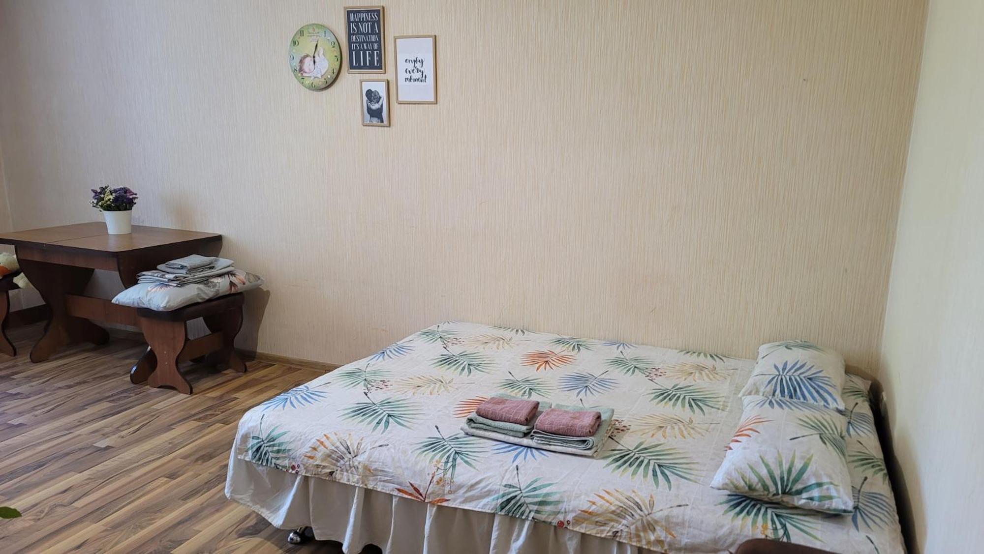 Квартира Двохкімнатна Фонтан Apartment คาเมียเนตส์-โปดิลสกี ภายนอก รูปภาพ